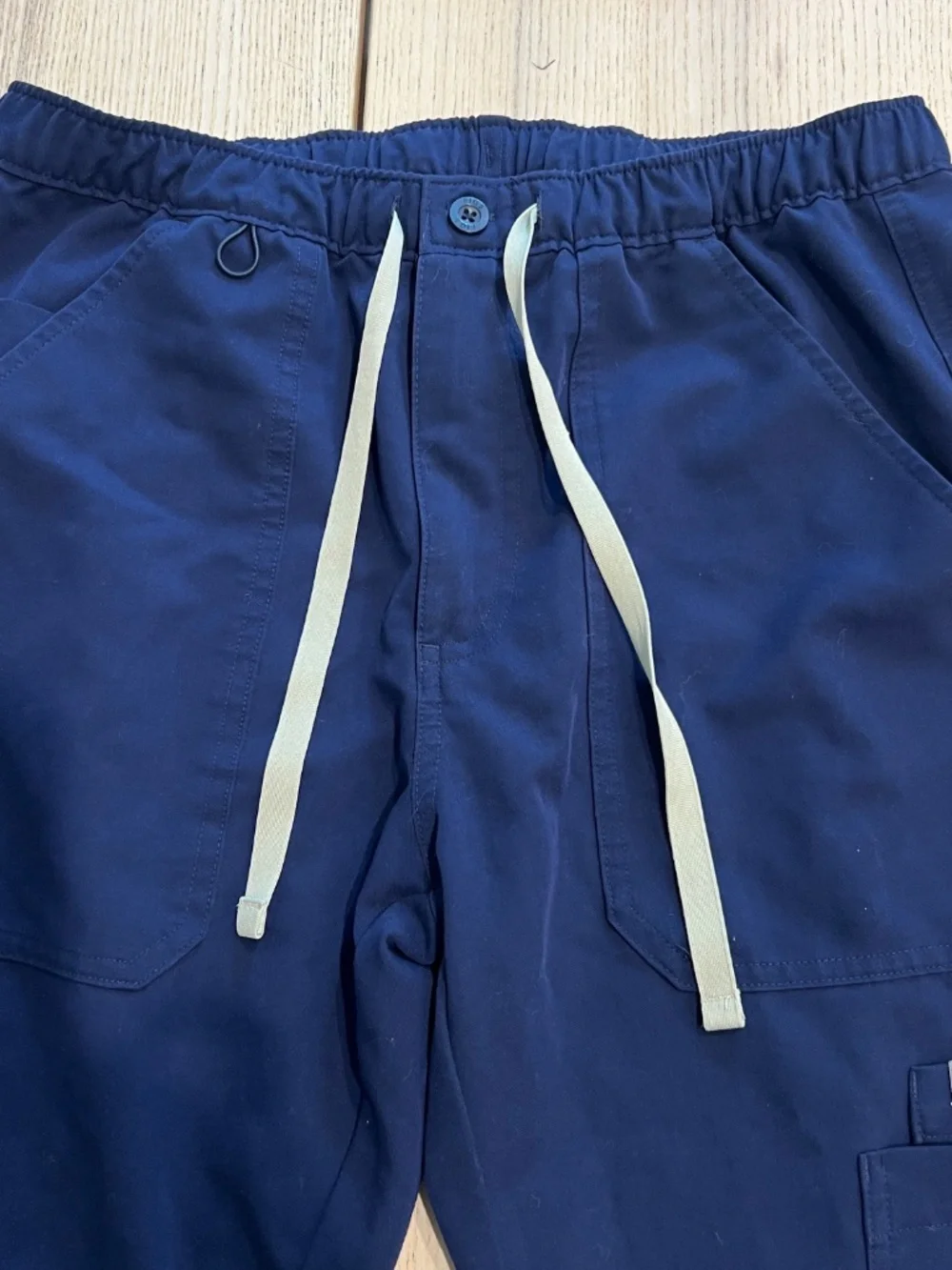 FIGS Men Small Short Cairo Cargo Scrub Pants navy blue TM3001S medical uniform